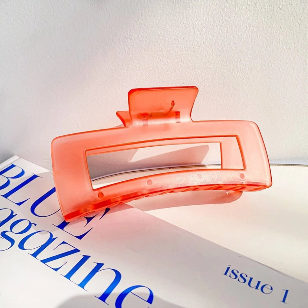 Transluscent Hair Claw