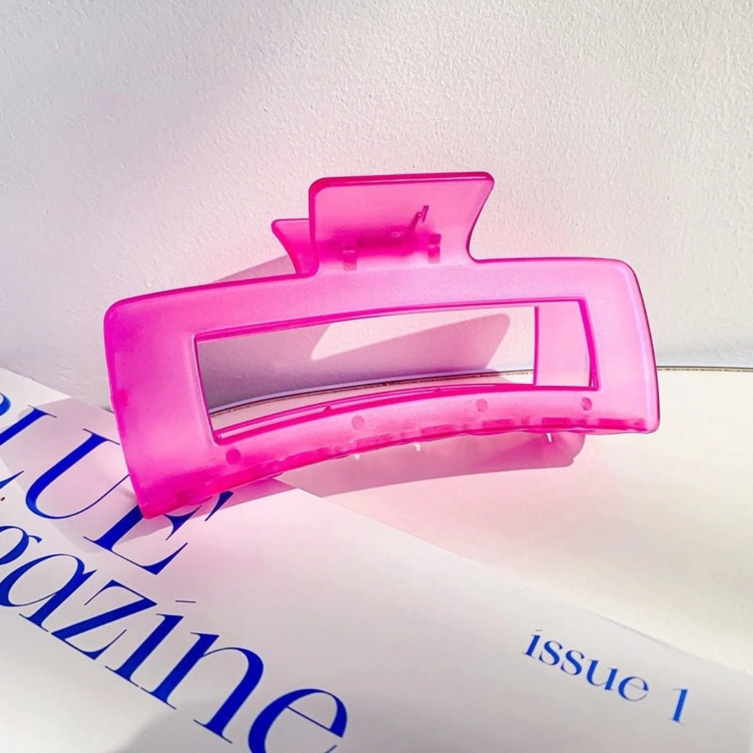 Transluscent Hair Claw