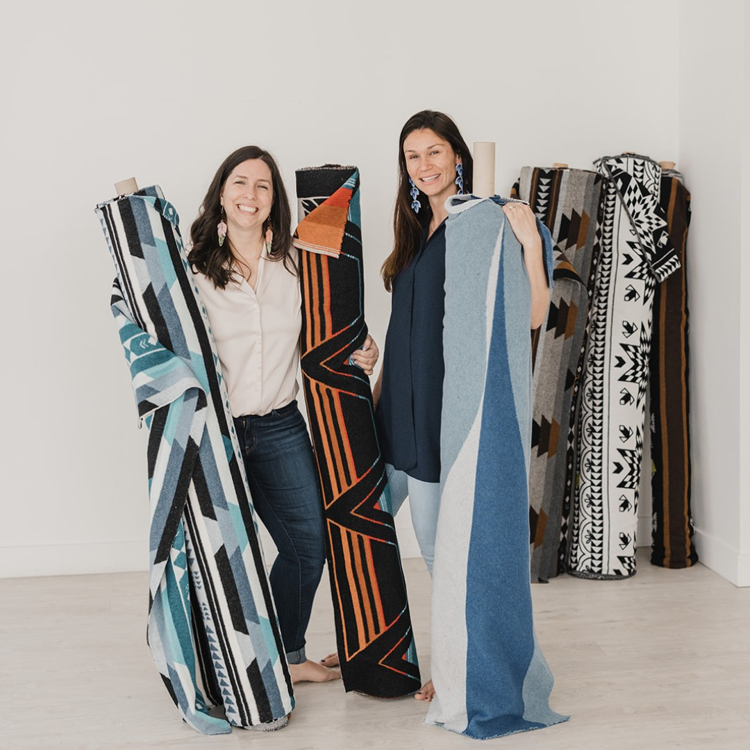 Aurora Reversible Blanket