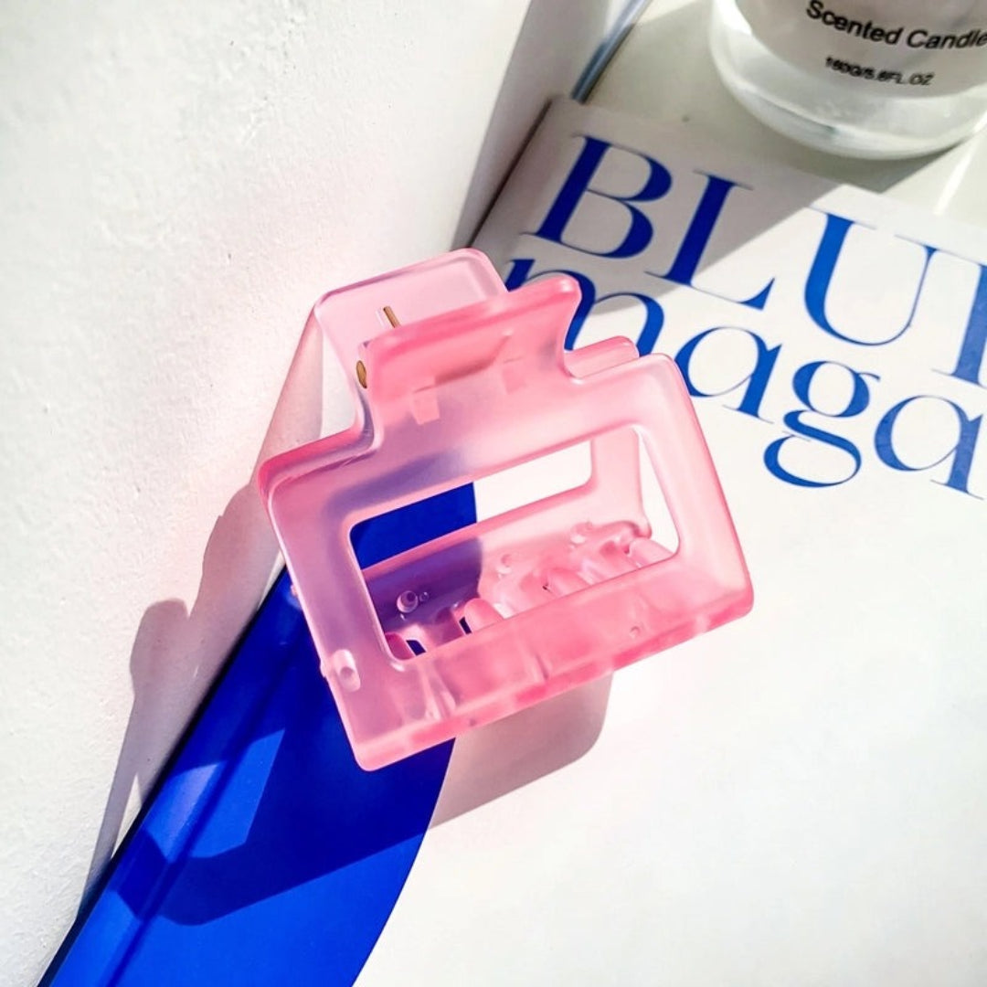 Transluscent Hair Claw