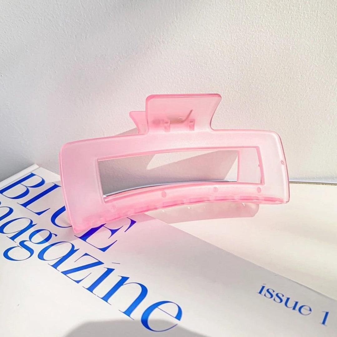 Transluscent Hair Claw