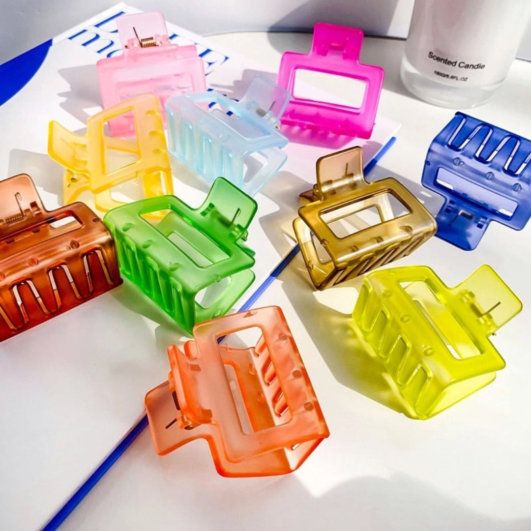 Transluscent Hair Claw